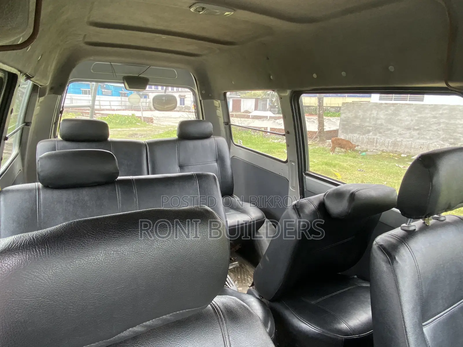 Toyota Noah 2002 Silver