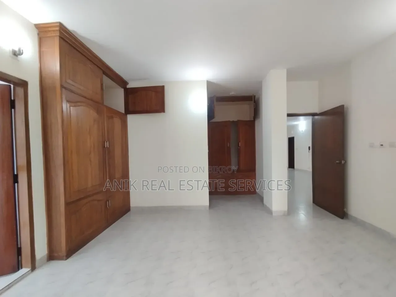 4 Bedroom Apartment in Anik Real Estate, Gulshan for rent