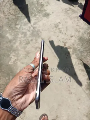 Realme 8 GB Silver
