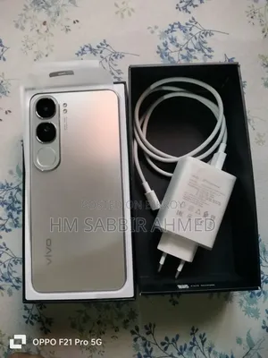ভিভো ভি৪০ লাইট ২৫৬ জিবি গোল্ড