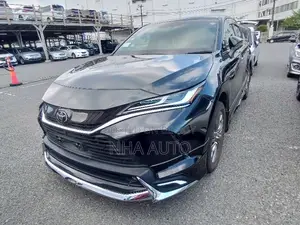Toyota Harrier 2.0 2021 Black