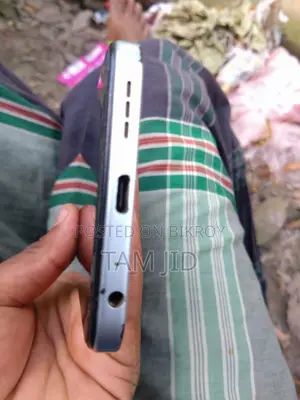 টেকনো স্পার্ক ৪০ ১২৮ জিবি হোয়াইট