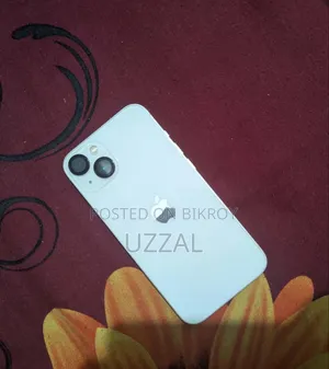 Apple iPhone 13 128 GB White