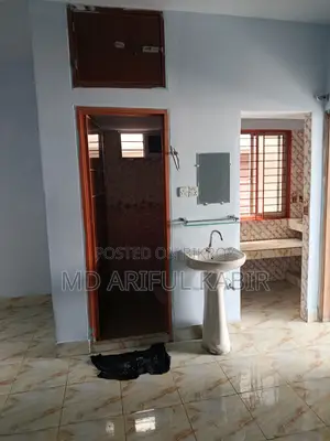রোকনপুর, সূত্রাপুরে সাজানো ২ বেডরুমের অ্যাপার্টমেন্ট বিক্রয়