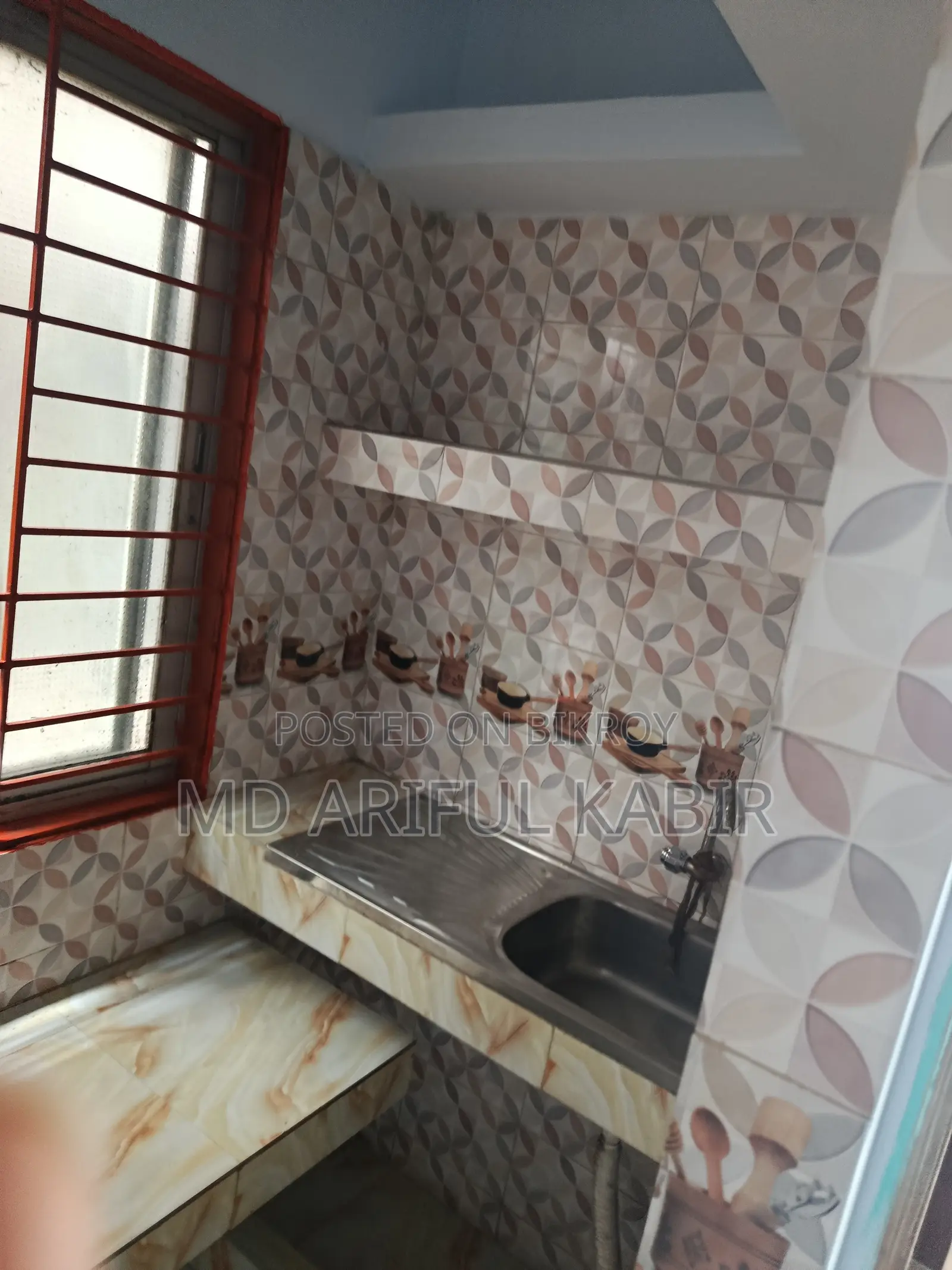 রোকনপুর, সূত্রাপুরে সাজানো ২ বেডরুমের অ্যাপার্টমেন্ট বিক্রয়