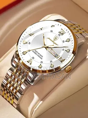 ⌚ Premium Golden Watch — A touch of style and elegance combined!
