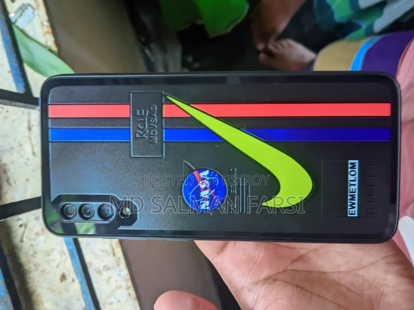 স্যামসাং গ্যালাক্সি এ৭০ ১২৮ জিবি কালো