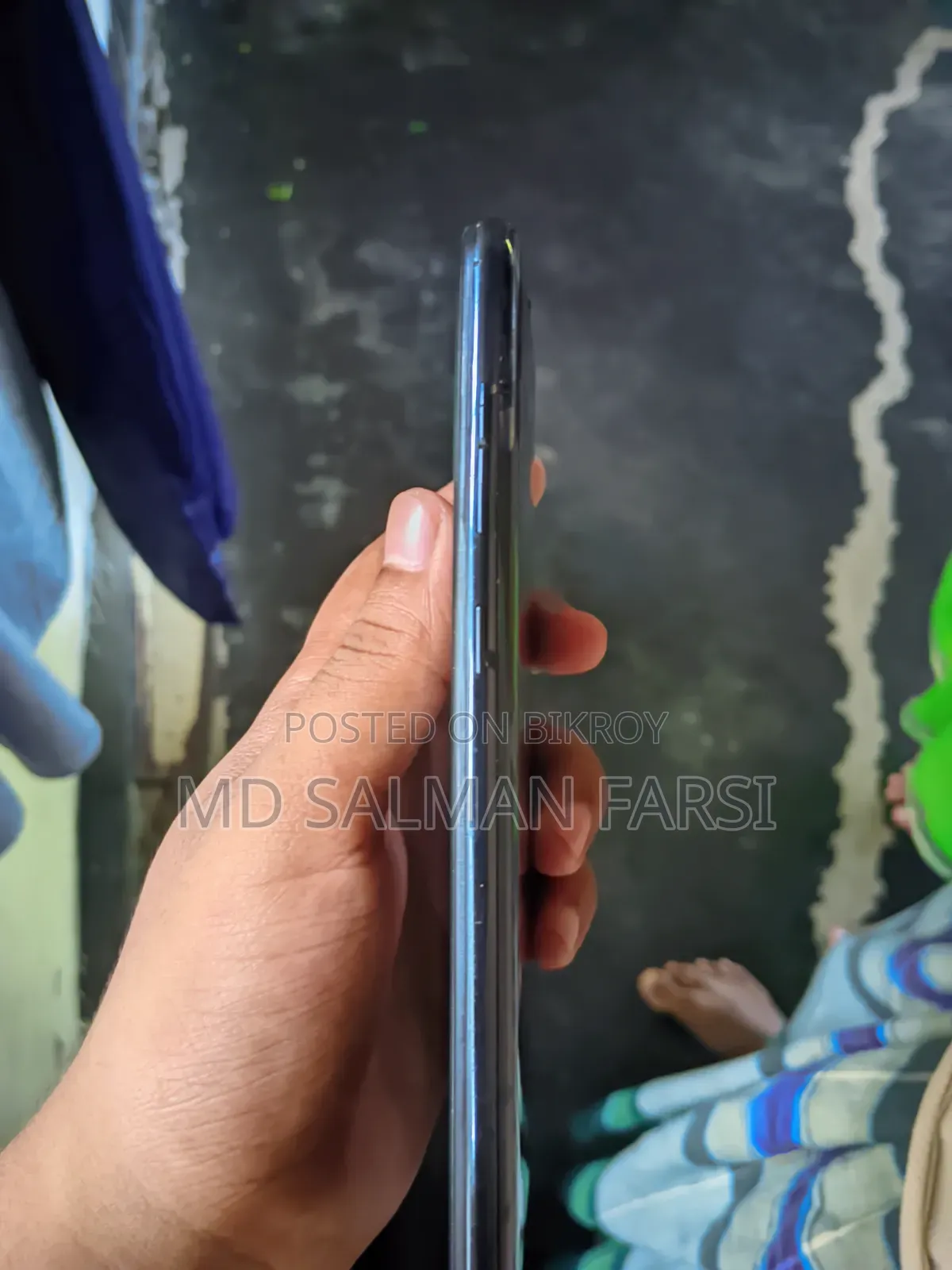 স্যামসাং গ্যালাক্সি এ৭০ ১২৮ জিবি কালো