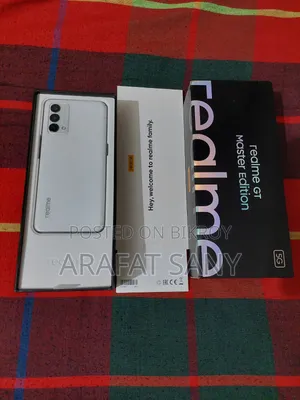 রিয়েলমি জিটি মাস্টার এডিশন ১২৮ জিবি হোয়াইট
