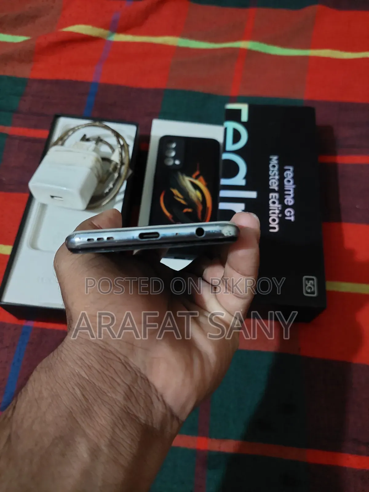 রিয়েলমি জিটি মাস্টার এডিশন ১২৮ জিবি হোয়াইট