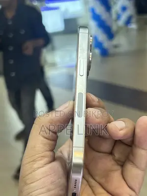 Apple iPhone 15 Pro 256 GB White