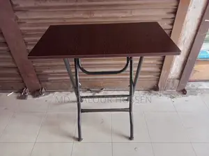 ফোল্ডিং টেবিল ফোল্ডিং টেবিল