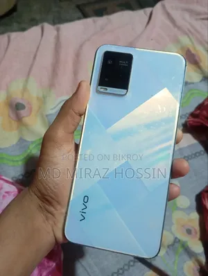 Vivo Y21 64 GB Blue