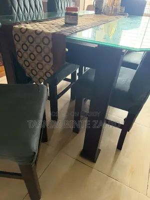 6 Seater Glass Dining Table