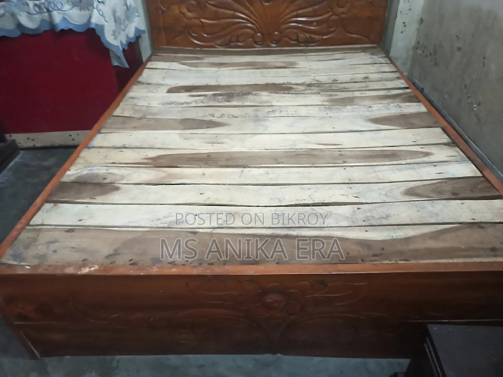 ব্যবহৃত সারি শিরিষ কাঠের মজবুত সেমি-ডাবল খাট বিক্রি হবে
