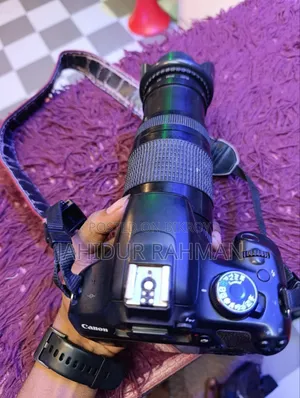 ক্যানন ১২০০ডি