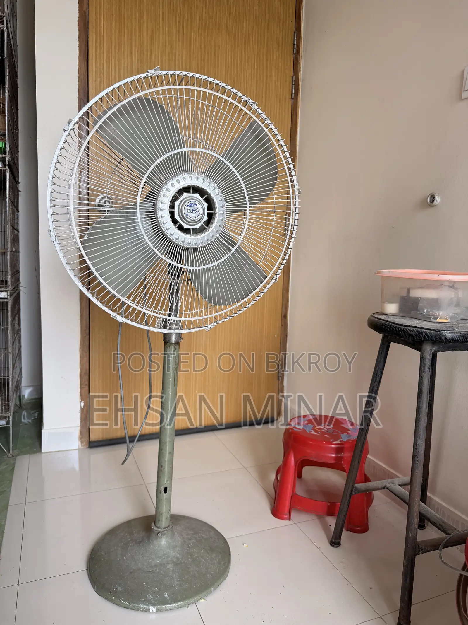 জিএফসি স্ট্যান্ড ফ্যান ১৮ ইঞ্চি