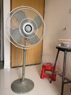 জিএফসি স্ট্যান্ড ফ্যান ১৮ ইঞ্চি