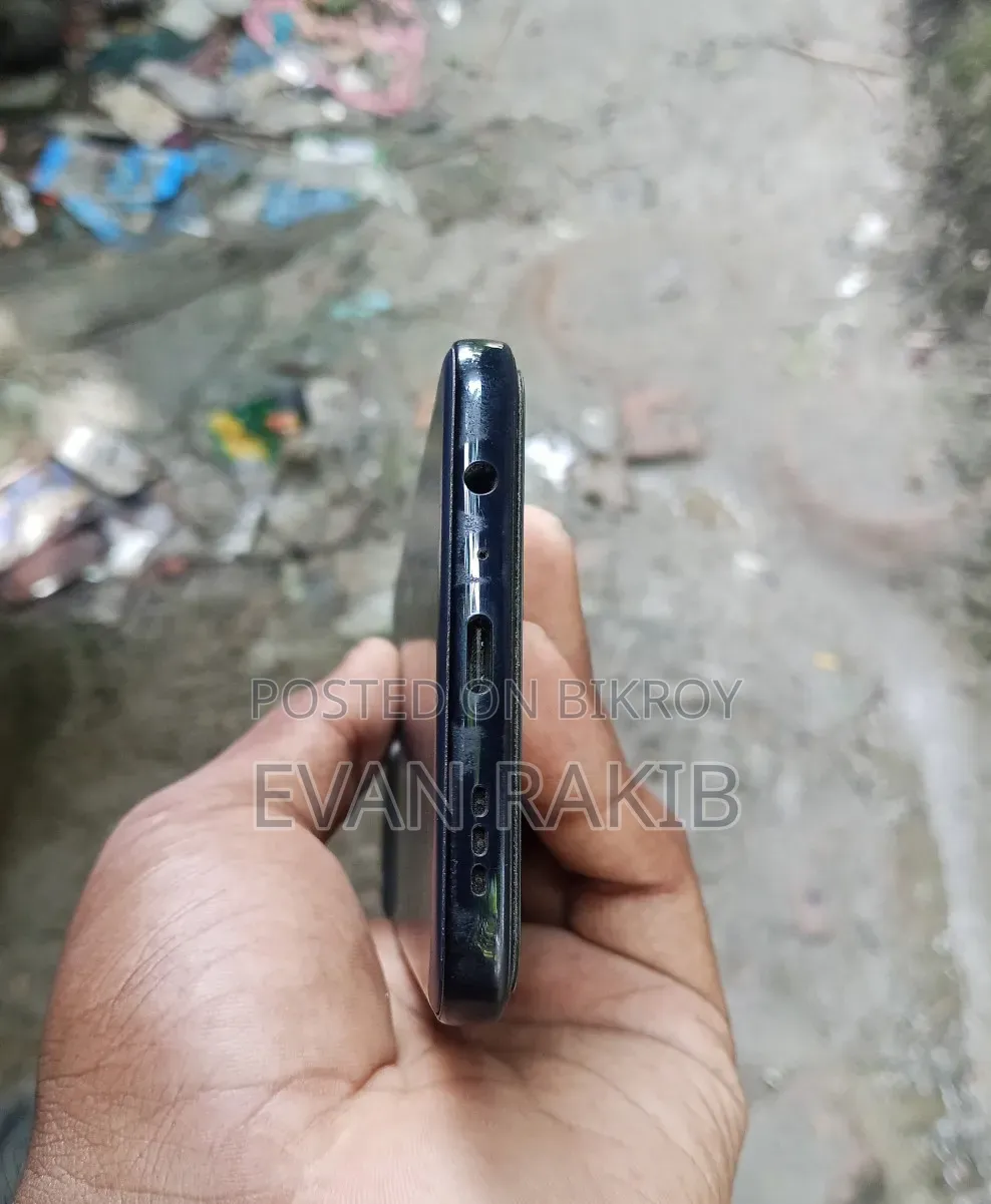 AT Mobile 256 GB Purple