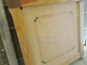 ক্যারাম বোর্ড
