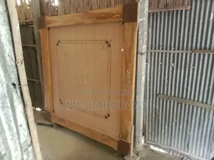 ক্যারাম বোর্ড