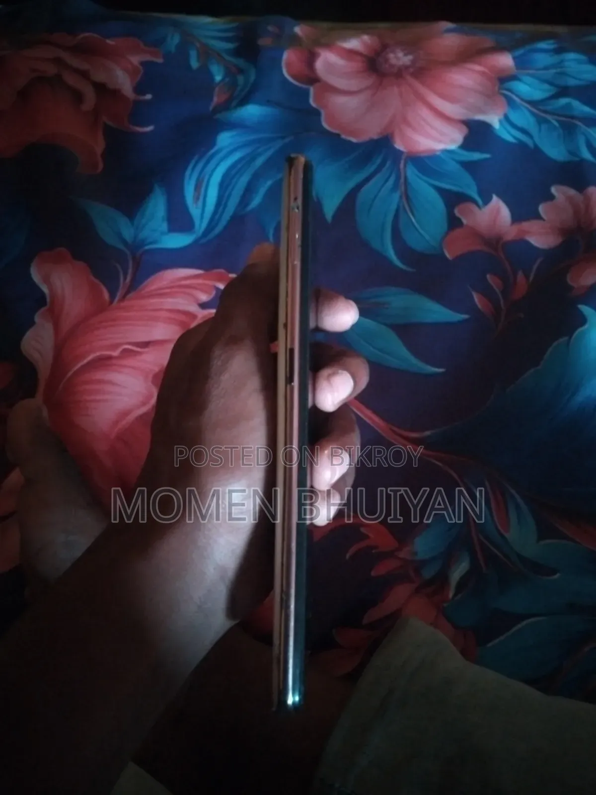 ভিভো ভি১৫ ২৫৬ জিবি হোয়াইট