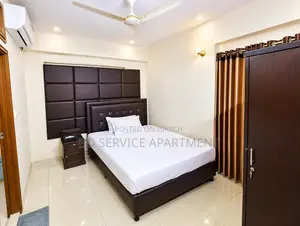 উত্তরায় প্রিমিয়াম ভাড়ায় ফার্নিশড ৩ বেডরুমের অ্যাপার্টমেন্ট