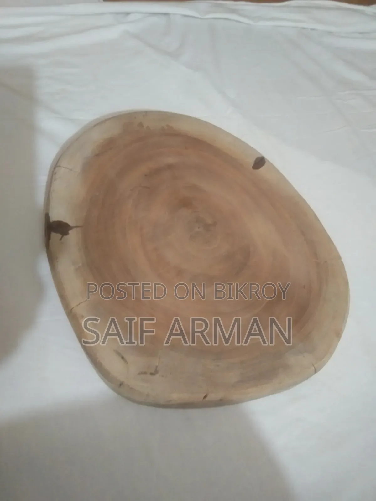 Round Mahogany Wood