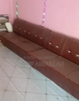 Thick Glass for Shop/Office and New Sofa