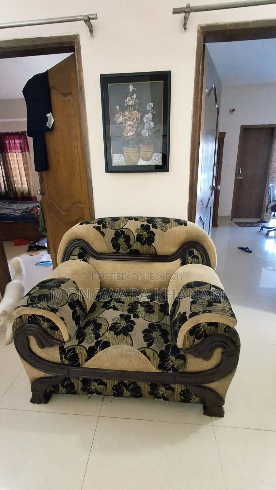 Limited Offer !! Premium Design Wooden Sofa Set for Sale