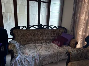 সোফা, বিছানা, সাইড টেবিল সেট