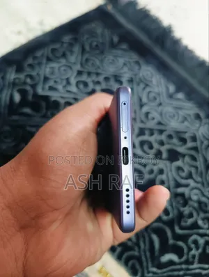 Vivo V40 5G 256 GB Purple