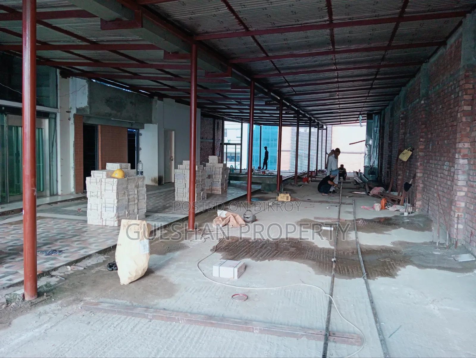 জুস বার, স্ন্যাক্স শপ, এটিএম এবং ক্যাফের জন্য ভাড়ার উন্মুক্ত স্থান