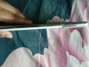 স্যামসাং গ্যালাক্সি এস২১ ৫জি ১২৮ জিবি হোয়াইট