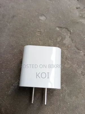 Apple Power Adapter 20W Used