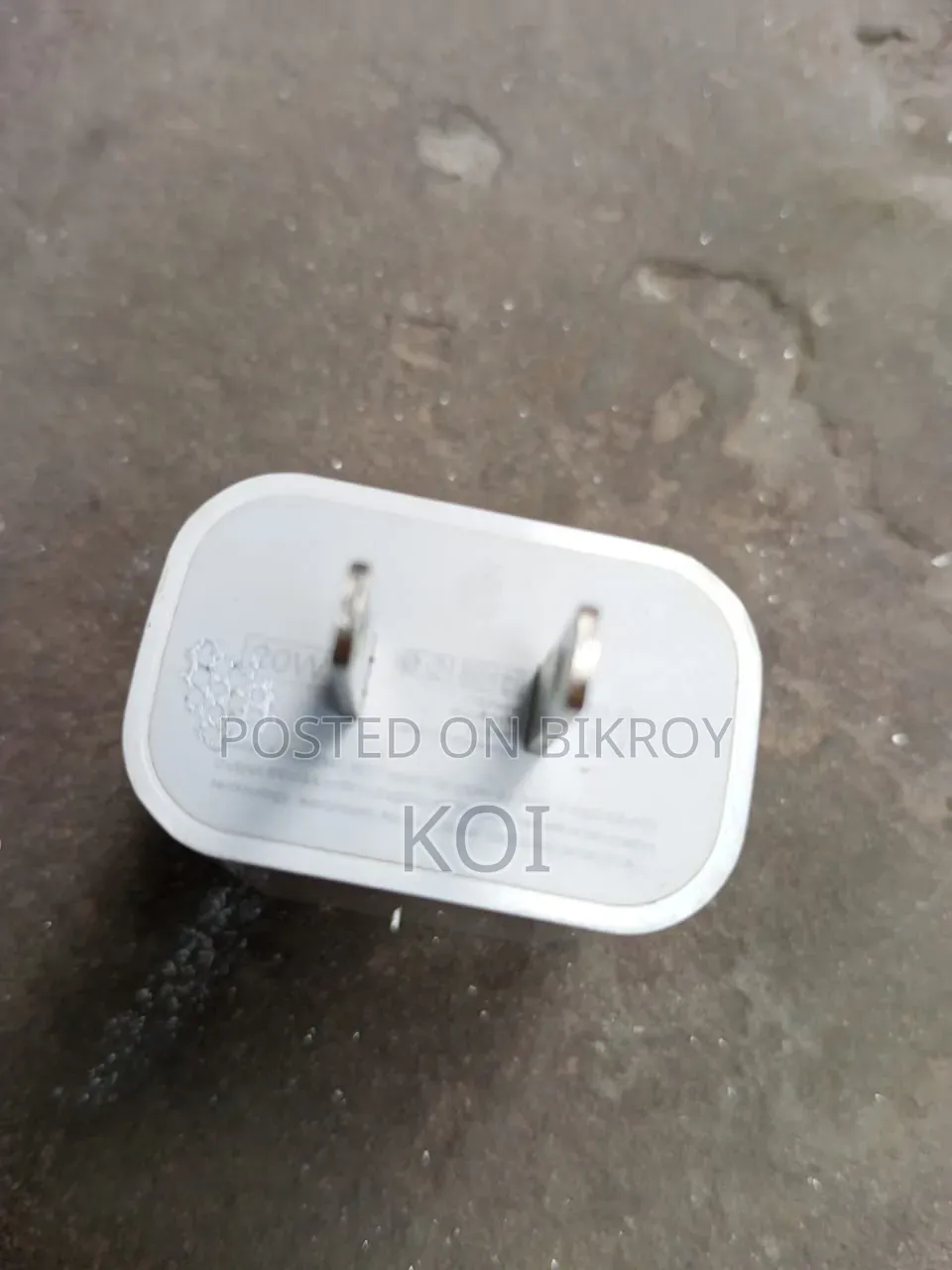 Apple Power Adapter 20W Used