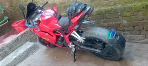 এইচ পাওয়ার ম্যাক্স-জেড ১৫০ ২০২১ লাল