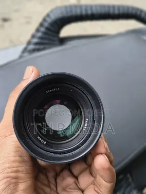 Kamlan 50mm F1.1