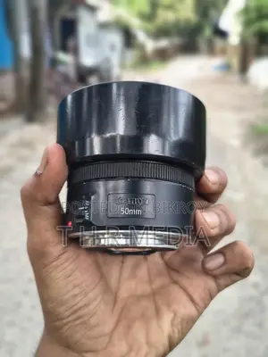 ক্যানন ৬ডি বডি ৫০ মিমি প্রাইম লেন্স