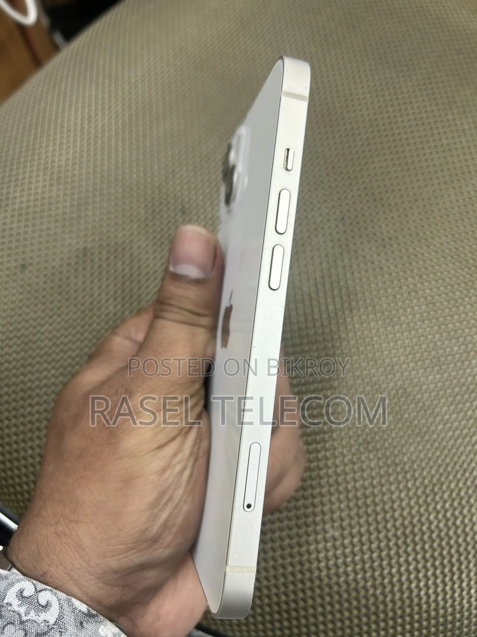 iPhone 13 100% Sat Original Housing/ Body