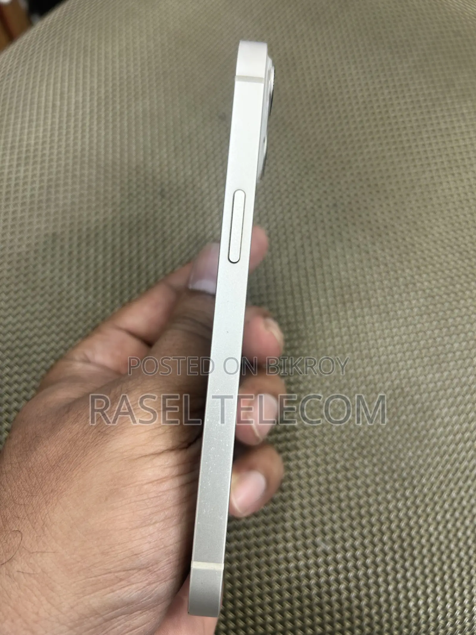 iPhone 13 100% Sat Original Housing/ Body