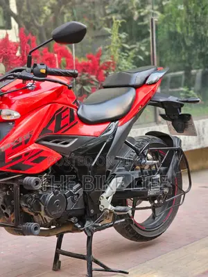 Suzuki Gixxer 2023 Red