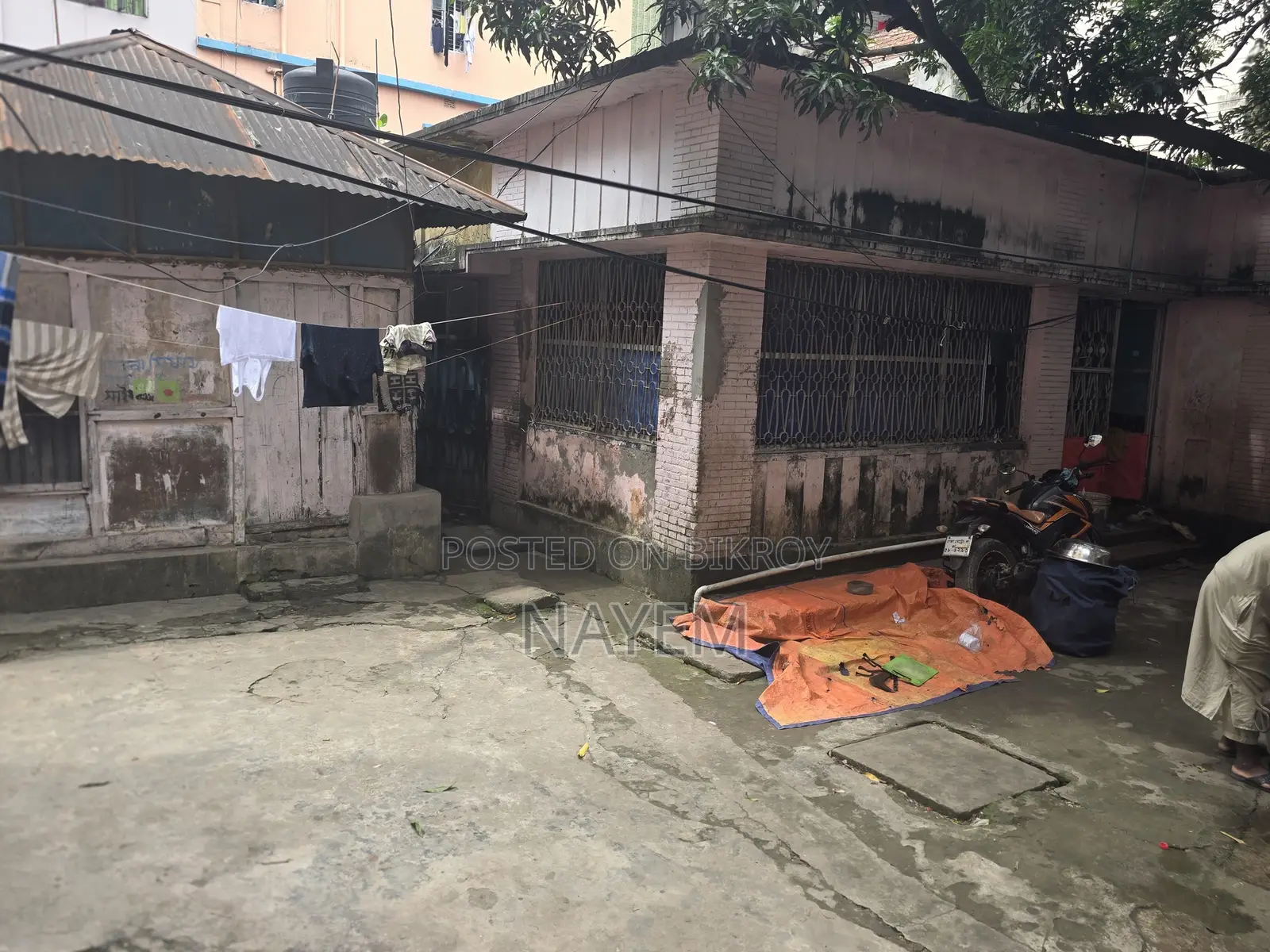 মগবাজারে ৫ বেডরুমের বাসা বিক্রয়ের জন্য
