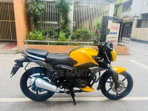TVS Raider 125 2025 Yellow