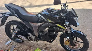 Suzuki Gixxer ২০২৫ ব্ল্যাক
