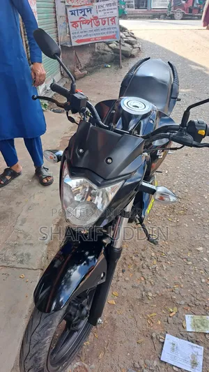 Suzuki Gixxer ২০২৫ ব্ল্যাক