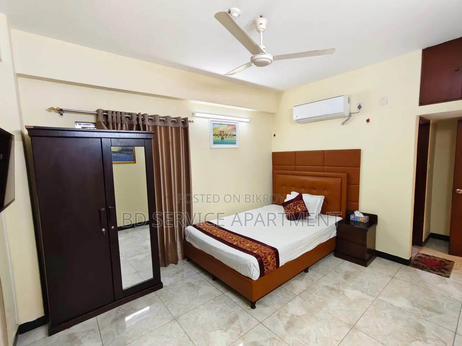 এক্সক্লুসিভ ৪-বেডরুমে ভাড়ার জন্য সাজানো ৪-বেডরুম অ্যাপার্টমেন্ট