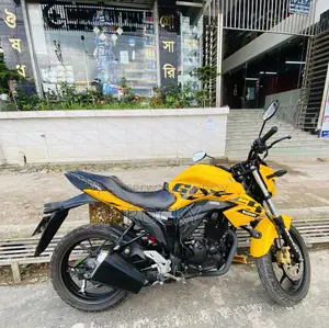 New Suzuki Gixxer 2025 Yellow