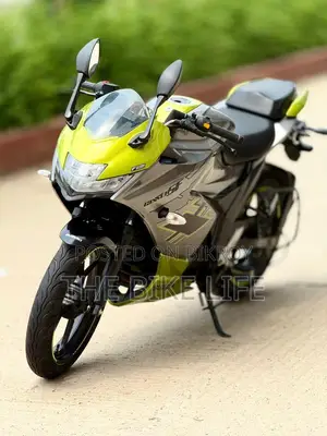 Suzuki Gixxer SF 2026 Gray