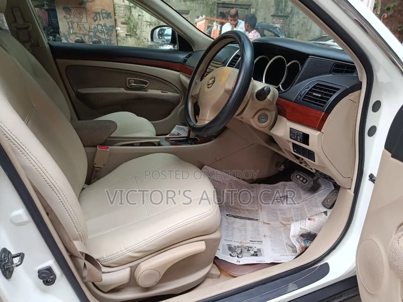 Nissan Bluebird 2011 Blue
